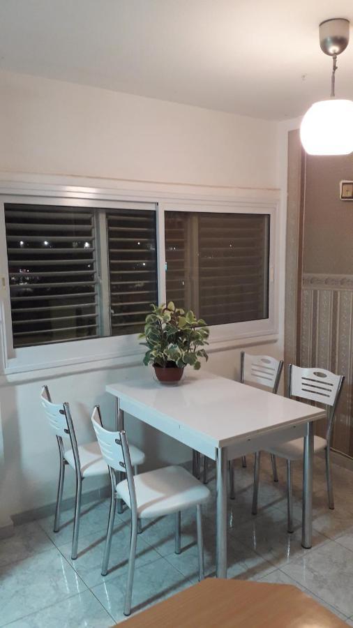 Zimmer Arad Dead Sea, Big And Confortabוl Apartment, Logic Cost - במחיר שפוי Bagian luar foto