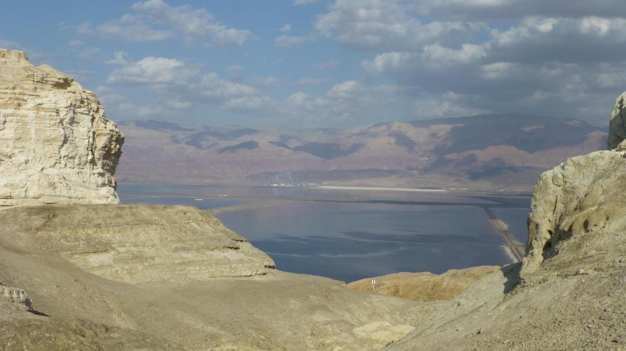 Zimmer Arad Dead Sea, Big And Confortabוl Apartment, Logic Cost - במחיר שפוי Bagian luar foto