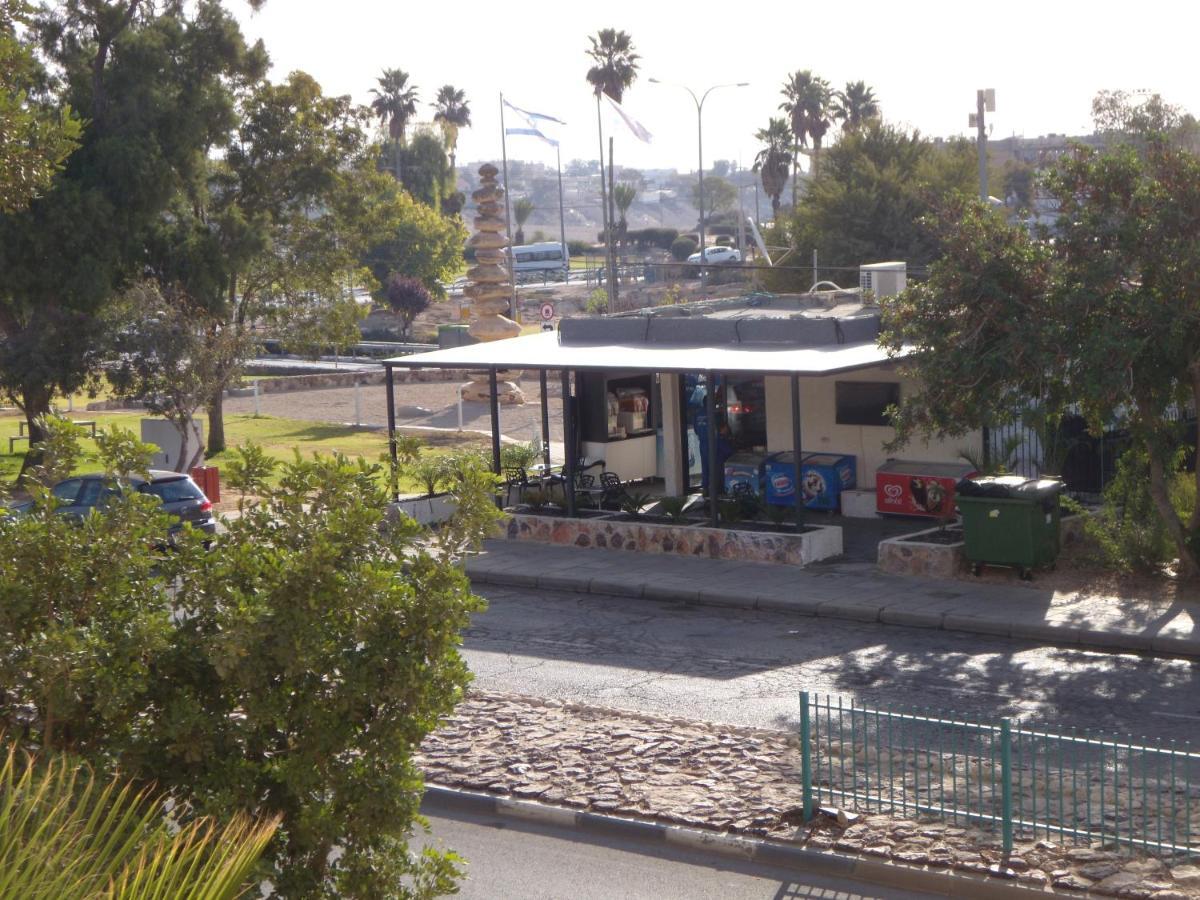 Zimmer Arad Dead Sea, Big And Confortabוl Apartment, Logic Cost - במחיר שפוי Bagian luar foto